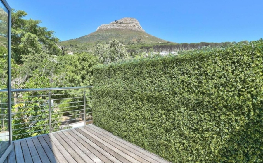 To Let 3 Bedroom Property for Rent in Higgovale Western Cape